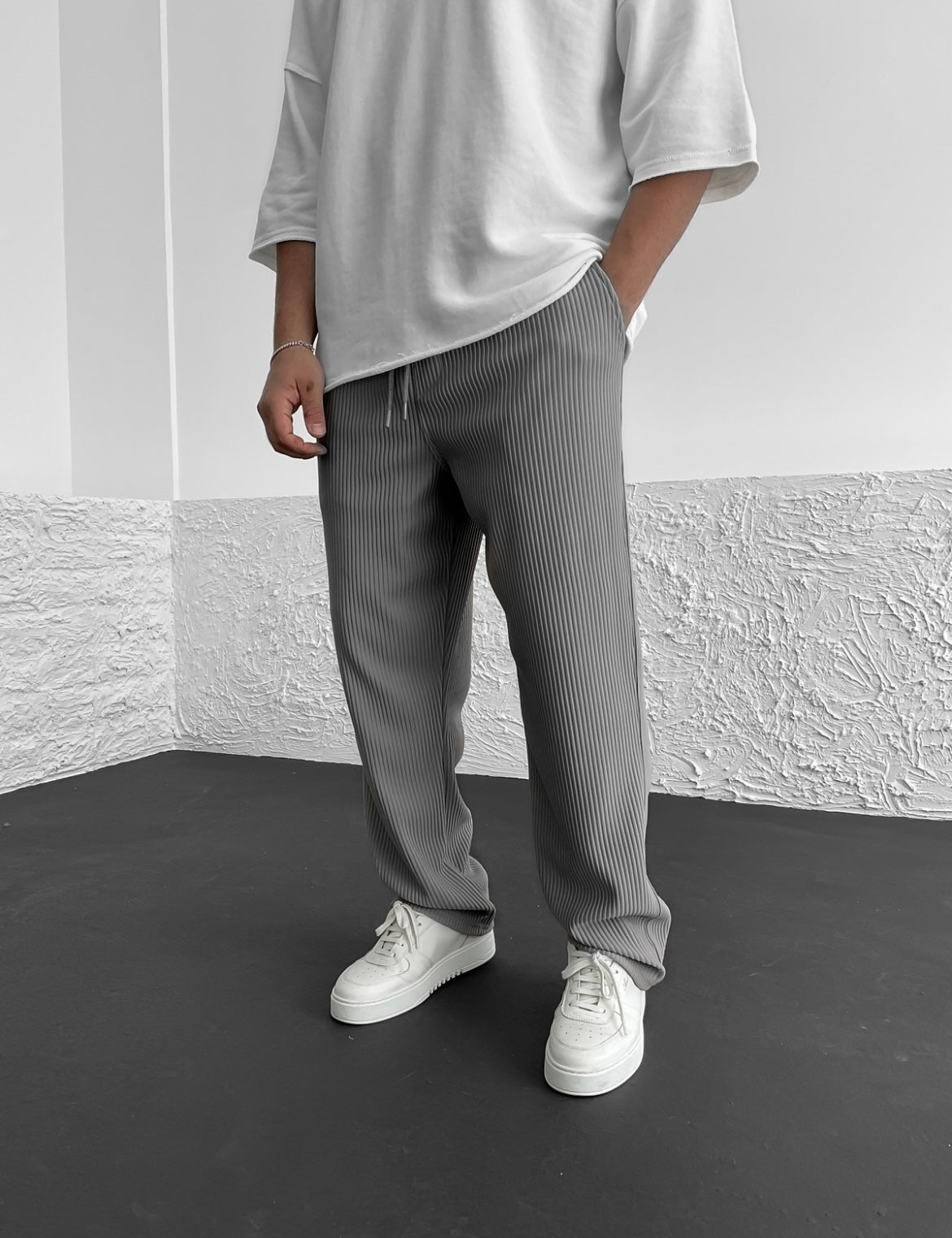 Pantaloni a tubo a coste