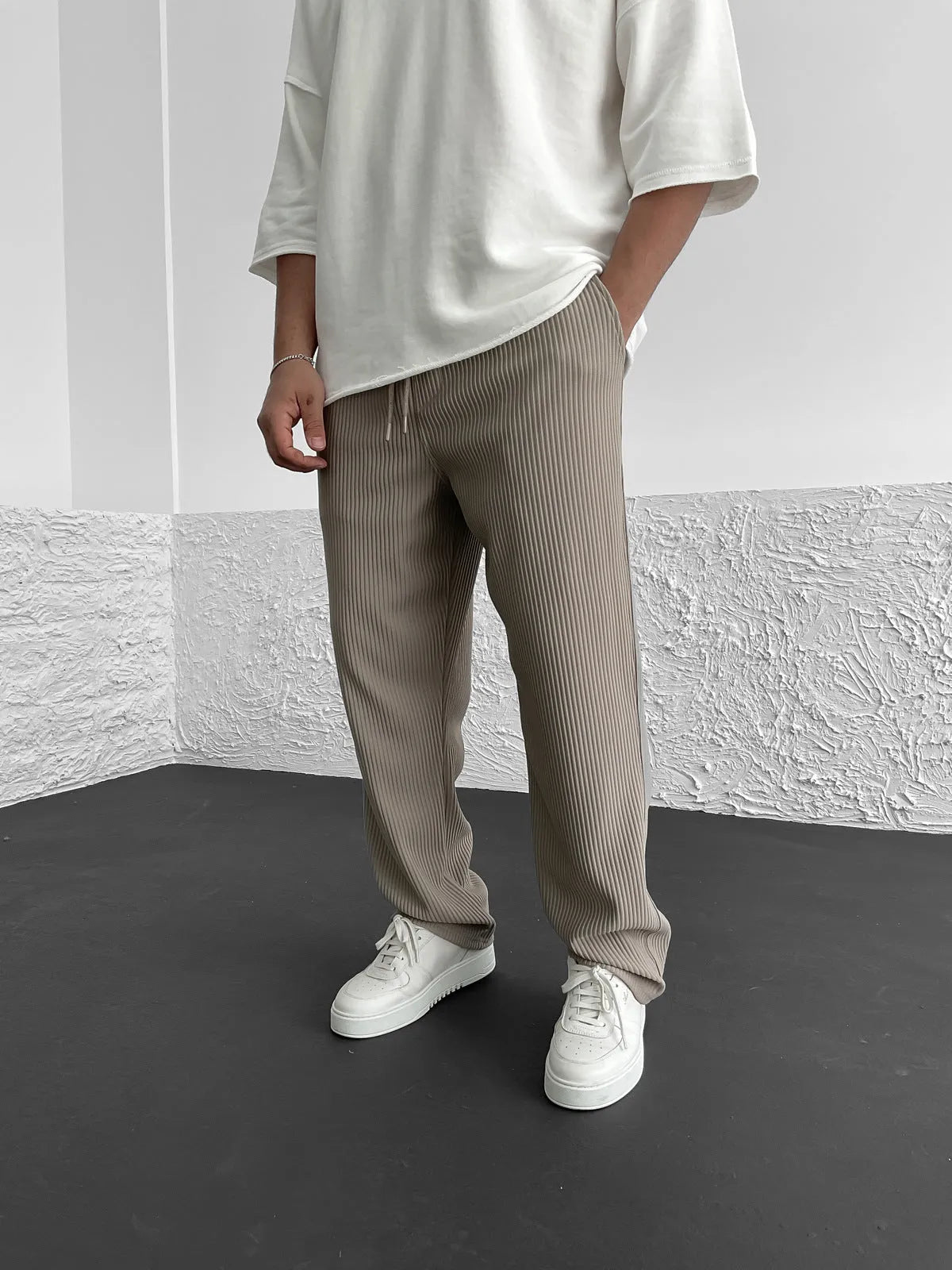 Pantaloni a tubo a coste